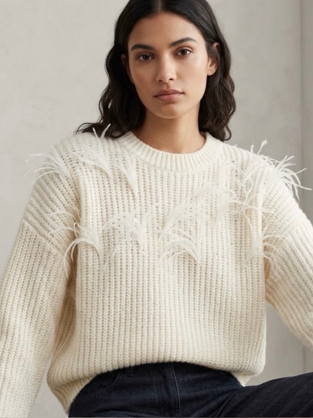 Cinq à Sept Cream Chunky Knit Ostrich Feather Sweater Size M